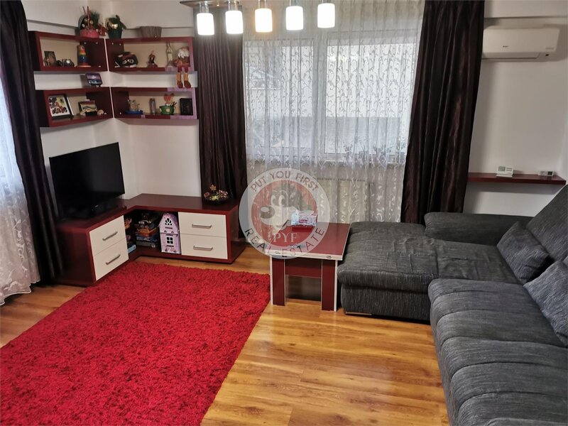 Trapezului  Apartament 3 camere  55mp  decomandat  B8398