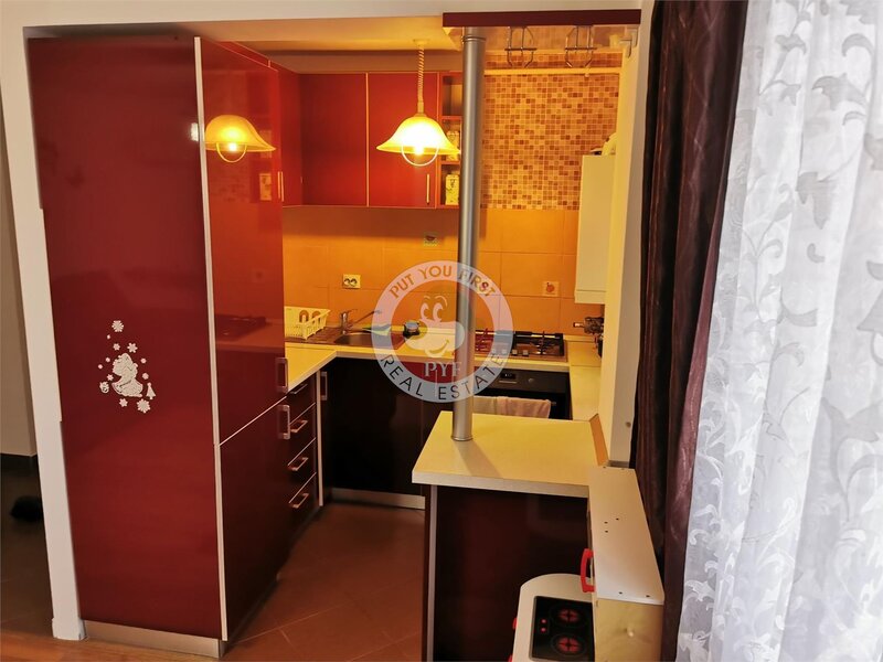 Trapezului  Apartament 3 camere  55mp  decomandat  B8398